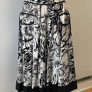 Skirt with Pockets by Lily